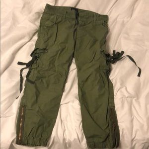 American Eagle Cargo Joggers